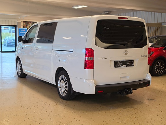 Toyota Proace 3 of 29
