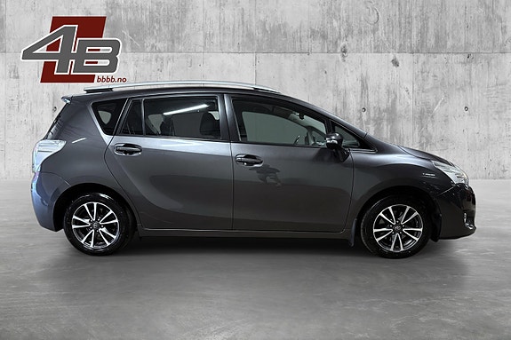 Toyota Verso 4 of 30