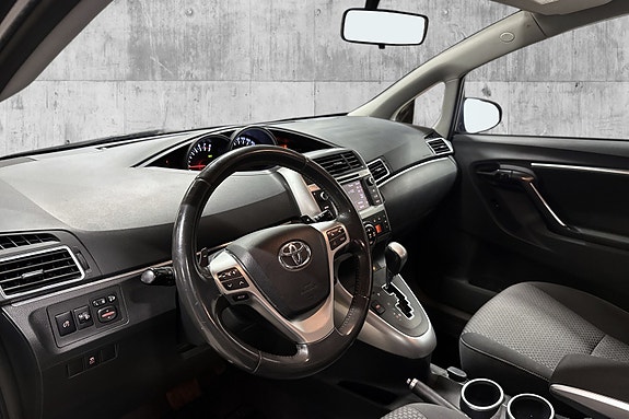 Toyota Verso 10 of 30