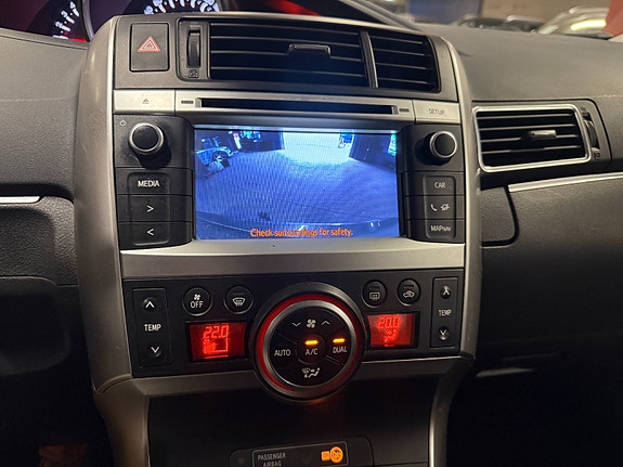 Toyota Verso 22 of 30