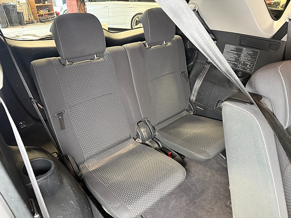 Toyota Verso 29 of 30