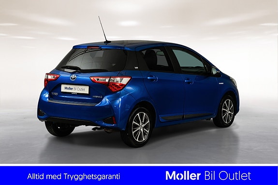 Toyota Yaris 4 of 19