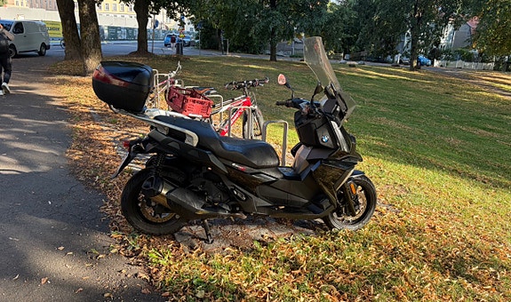 BMW C 400 X 3 of 3