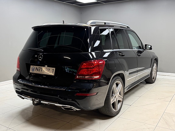 Mercedes-Benz GLK200 11 of 30