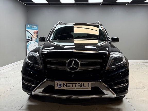 Mercedes-Benz GLK200 17 of 30