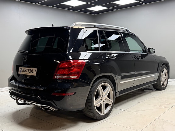 Mercedes-Benz GLK200 9 of 30