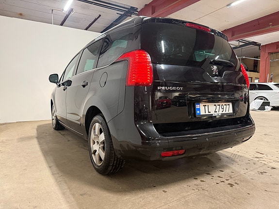 Peugeot 5008 14 of 30