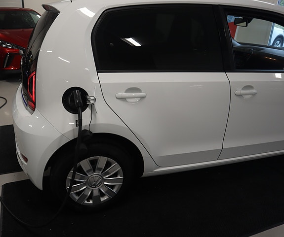Volkswagen UP! 12 of 30