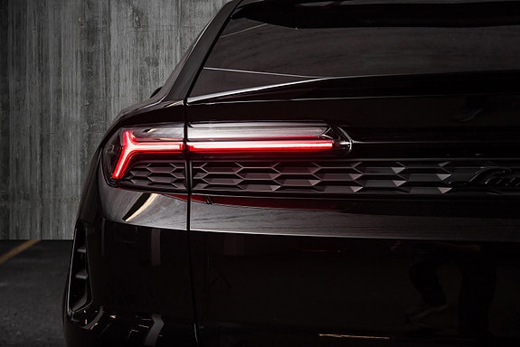 Lamborghini Urus 14 of 30