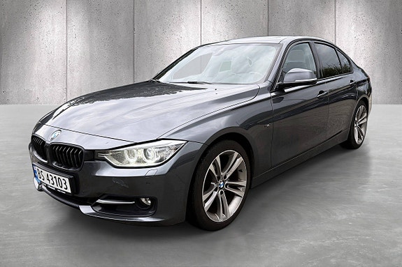 BMW 320i 3 of 24