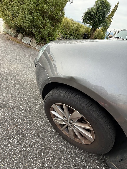 Volkswagen Golf V 8 of 18