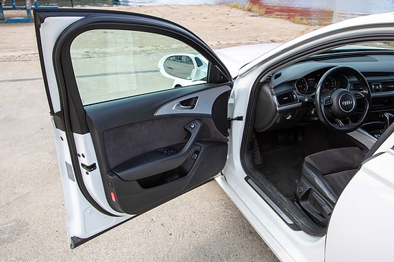 Audi A6 13 of 23