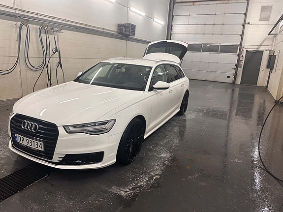 Audi A6 3 of 23
