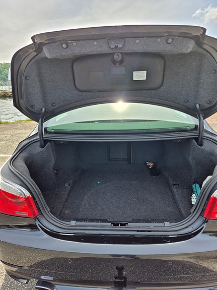 BMW 520d 8 of 30