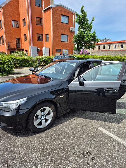 BMW 520d 28 of 30