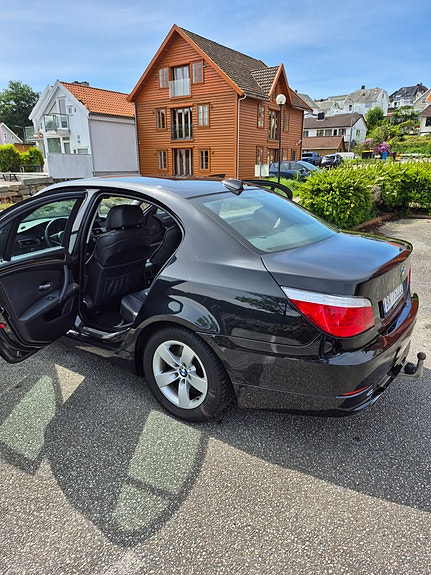 BMW 520d 27 of 30