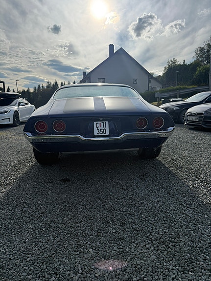 Chevrolet Camaro 12 of 15