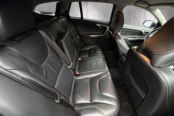 Volvo V60 18 of 21