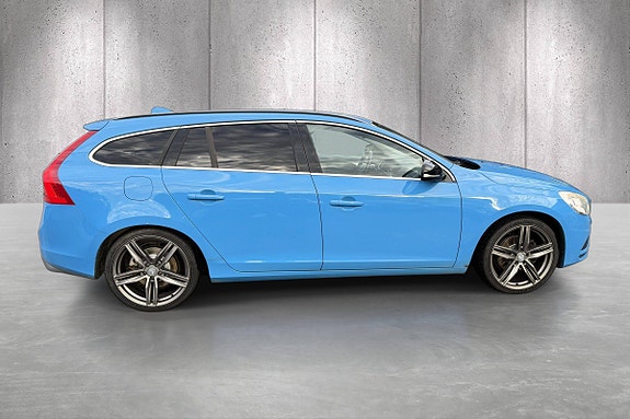 Volvo V60 8 of 21