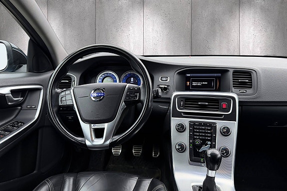 Volvo V60 10 of 21
