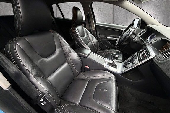Volvo V60 15 of 21