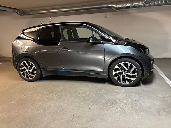 BMW i3 5 of 24
