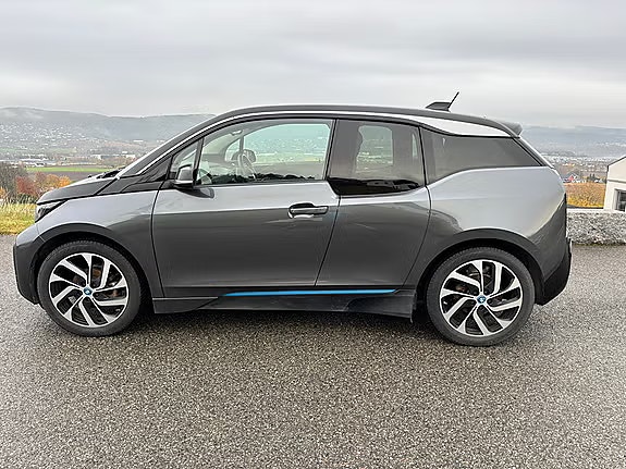 BMW i3 3 of 24