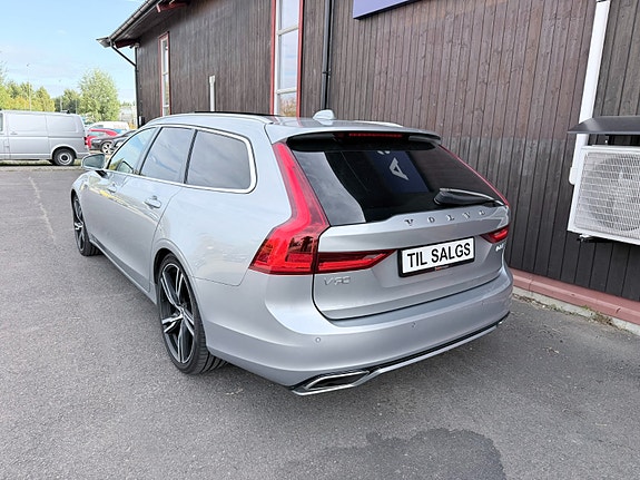 Volvo V90 5 of 30