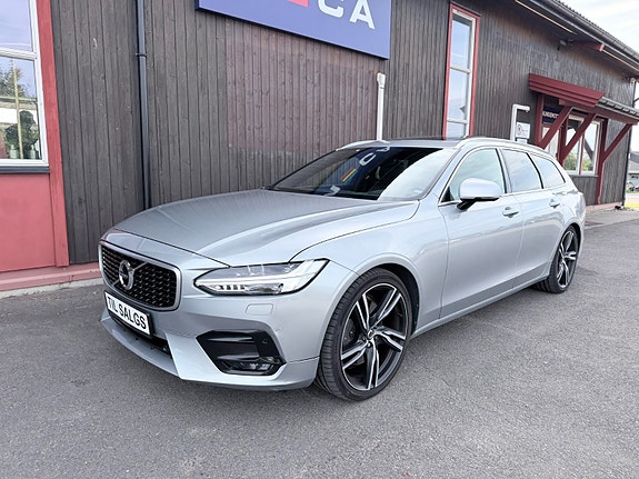 Volvo V90 2 of 30