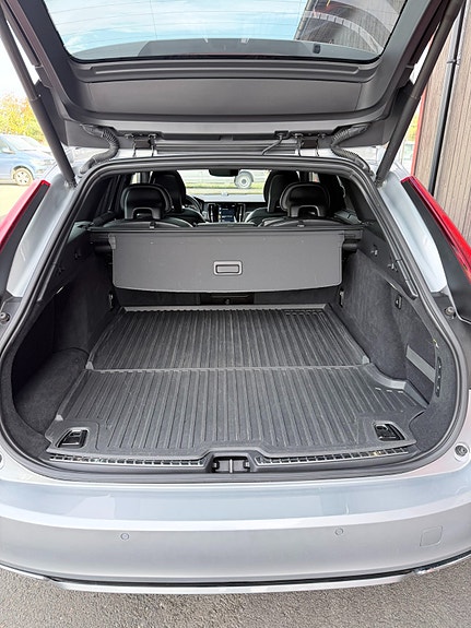Volvo V90 29 of 30