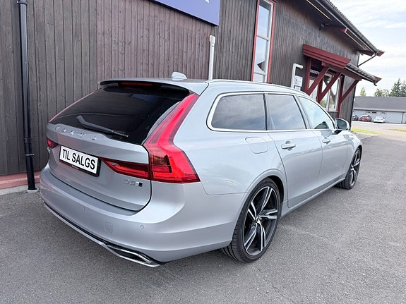 Volvo V90 9 of 30