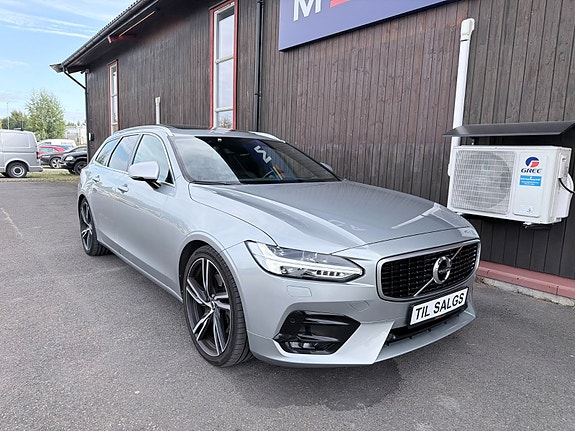 Volvo V90 14 of 30