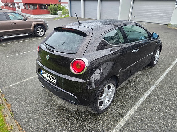Alfa Romeo MiTo 7 of 15