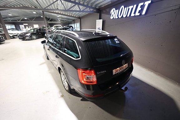 Skoda Octavia 6 of 30