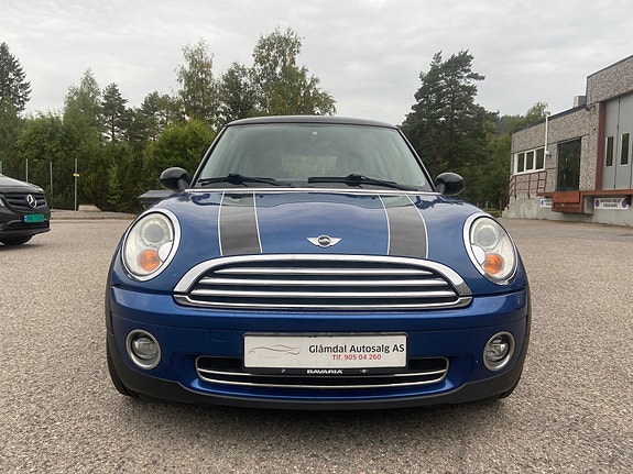 MINI Cooper 18 of 30