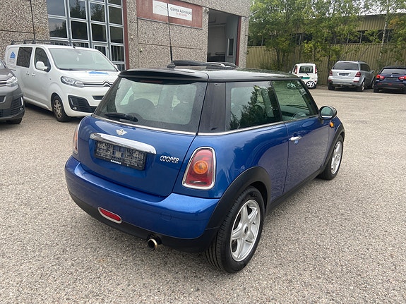 MINI Cooper 9 of 30