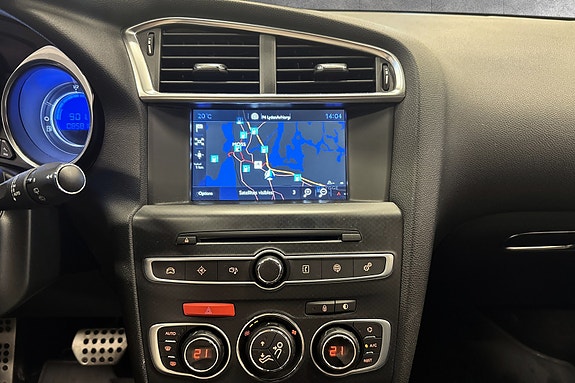 DS DS 4 CrossBack 14 of 23