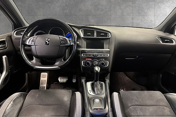 DS DS 4 CrossBack 11 of 23