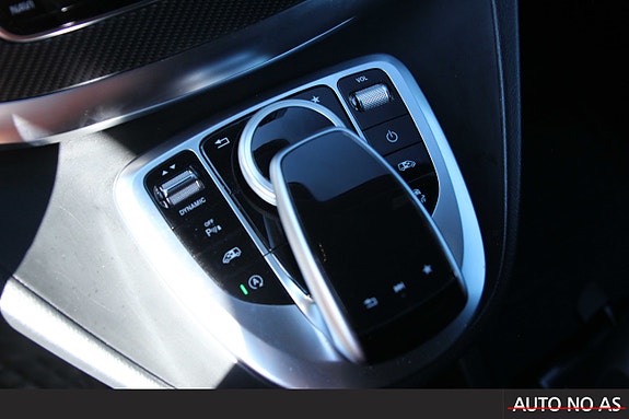 Mercedes-Benz V250 d 25 of 30
