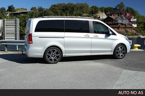 Mercedes-Benz V250 d 7 of 30