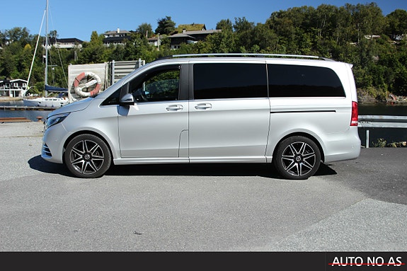 Mercedes-Benz V250 d 2 of 30