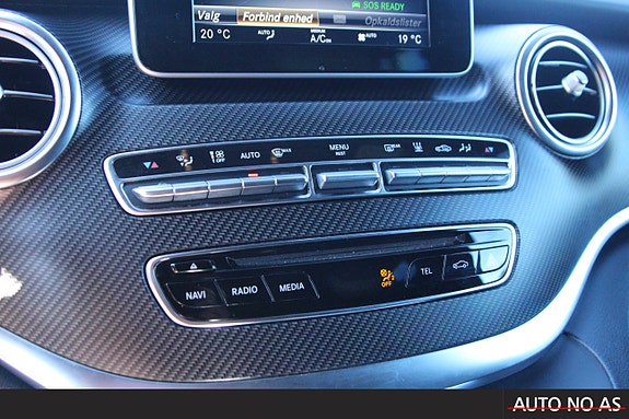 Mercedes-Benz V250 d 24 of 30