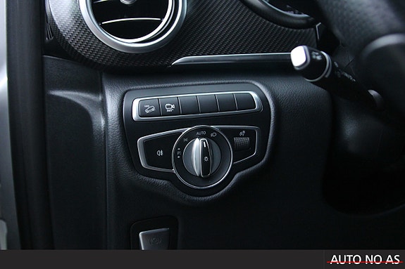 Mercedes-Benz V250 d 19 of 30