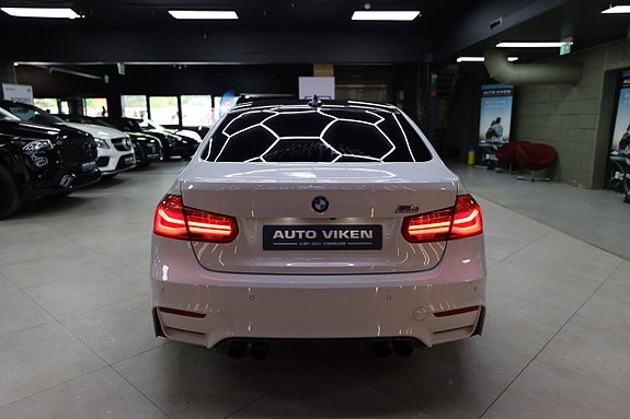BMW M3 7 of 30
