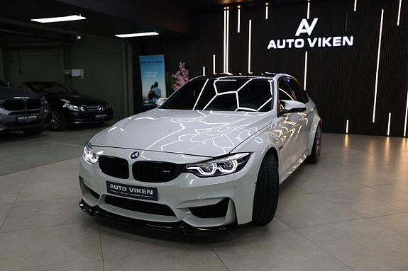BMW M3 4 of 30