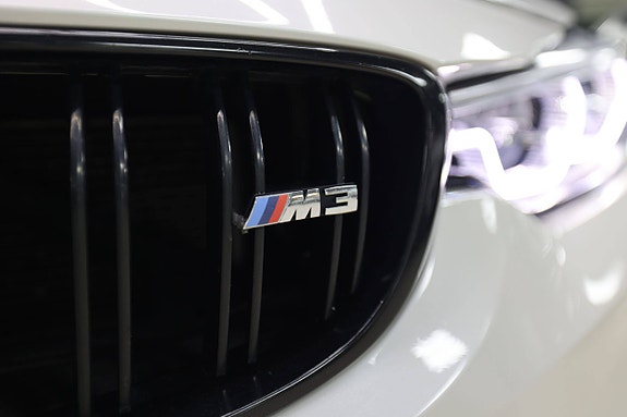 BMW M3 22 of 30