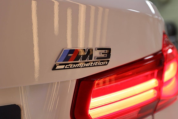 BMW M3 24 of 30