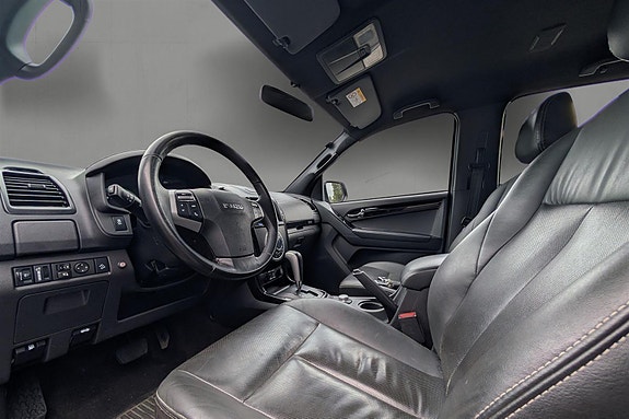 Isuzu D-max 11 of 26