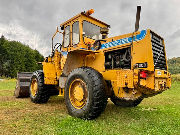 Volvo BM 4300 TD42B Turbo 2 of 30