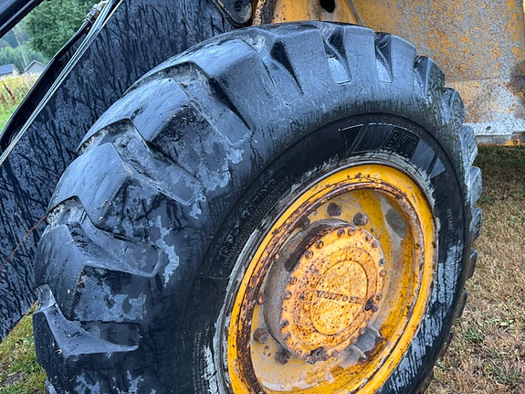 Volvo BM 4300 TD42B Turbo 8 of 30